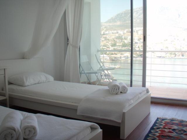 קרבורון Reyhan Hotel חדר תמונה